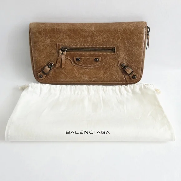 Balenciaga New Distressed Leather Zip Around Wallet Clutch With Dust Bag - Picture 16 of 16
